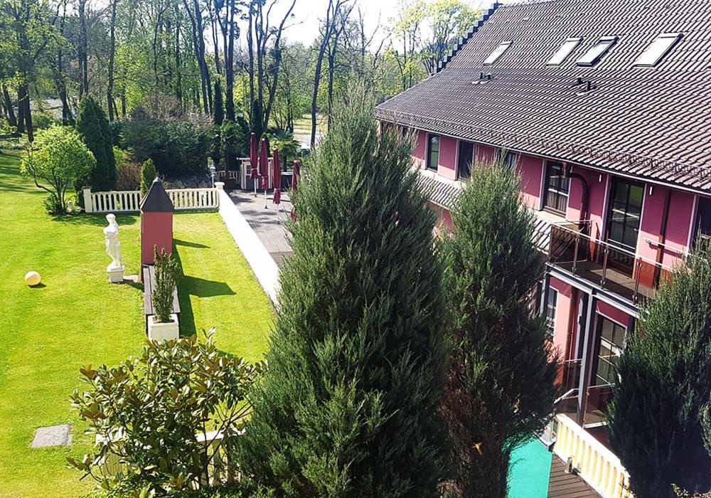 The Lakeside - Burghotel Zu Strausberg Luaran gambar